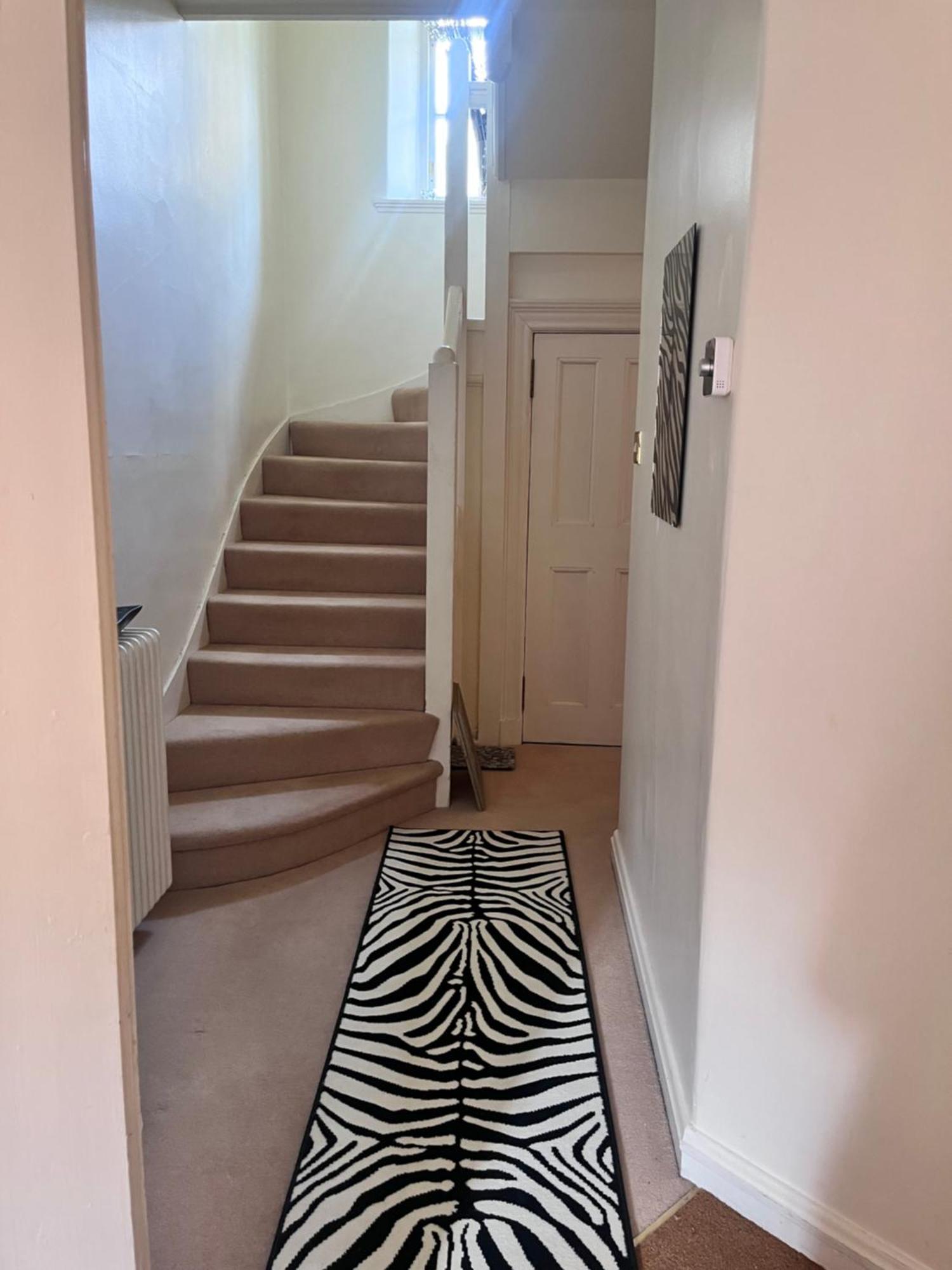 Private Room In Charming Detached House In Newington EDI Eksteriør bilde